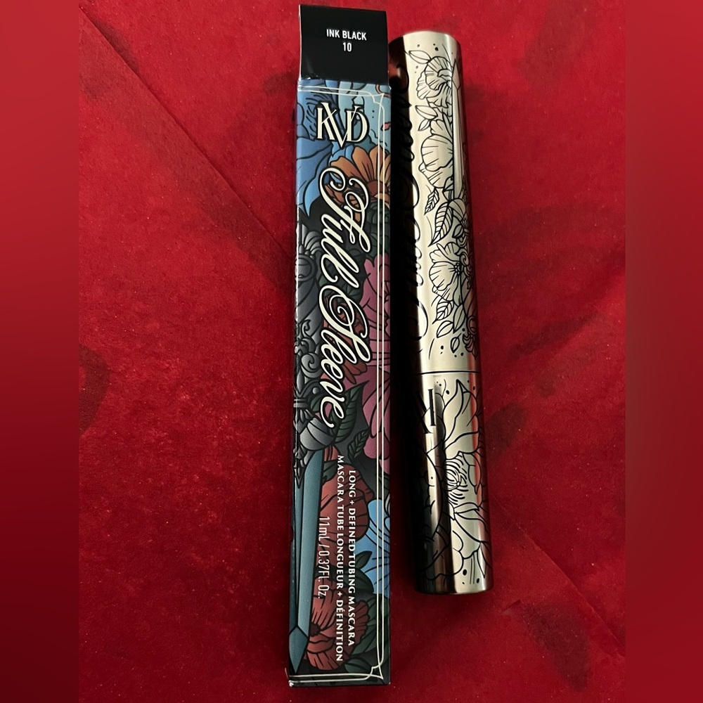 KVD BEAUTY FULL SLEEVE LONG + DEFINED TUBING MASCARA